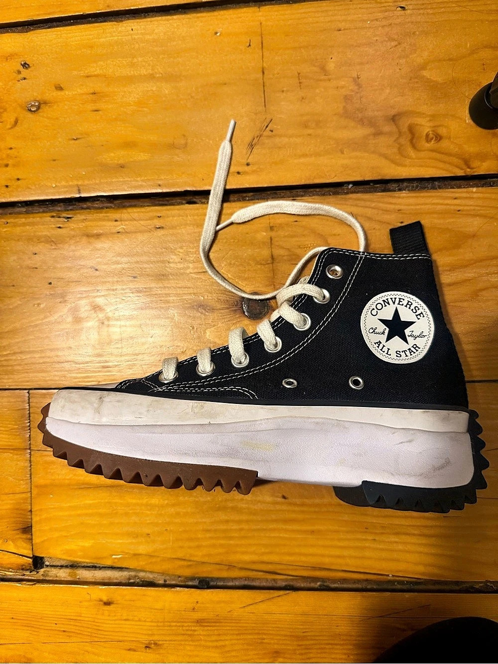 Converse Run Star Hike High Top Black White US 6